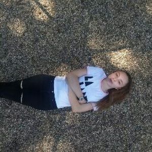 Meet your Posher, Lilly